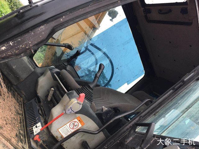 三一重工 SY135C 挖掘机