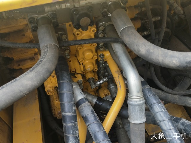 小松 PC240LC-8加长臂 挖掘机