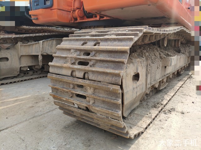 斗山 DX300LC 挖掘机