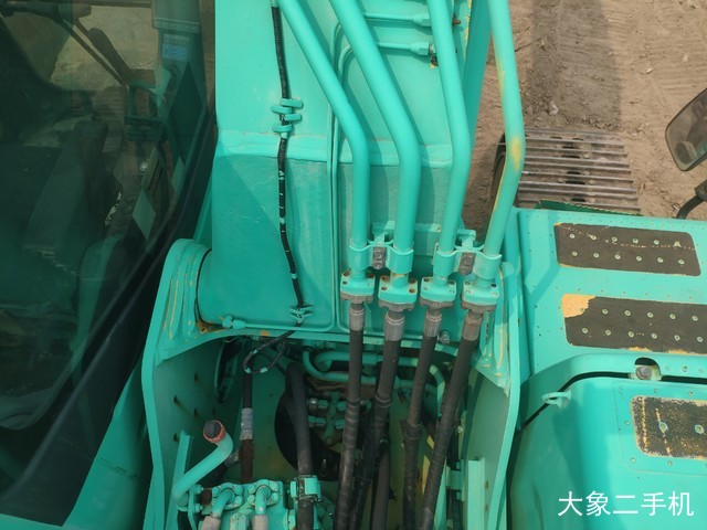 小松 PC200-8N1 挖掘机