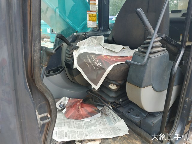 神钢 SK350LC-8 挖掘机