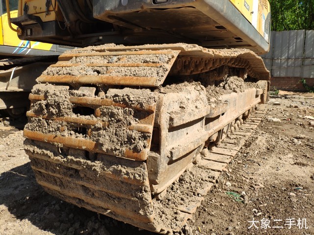 沃尔沃 EC290BLC 挖掘机