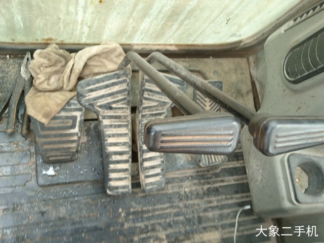 三一重工 SY235C-9 挖掘机