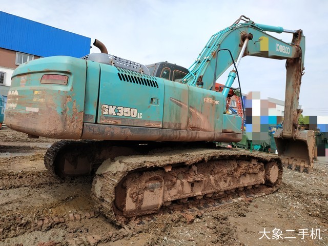 神钢 SK210LC-8 挖掘机