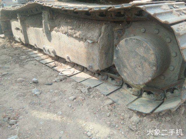 现代 R60-9 挖掘机