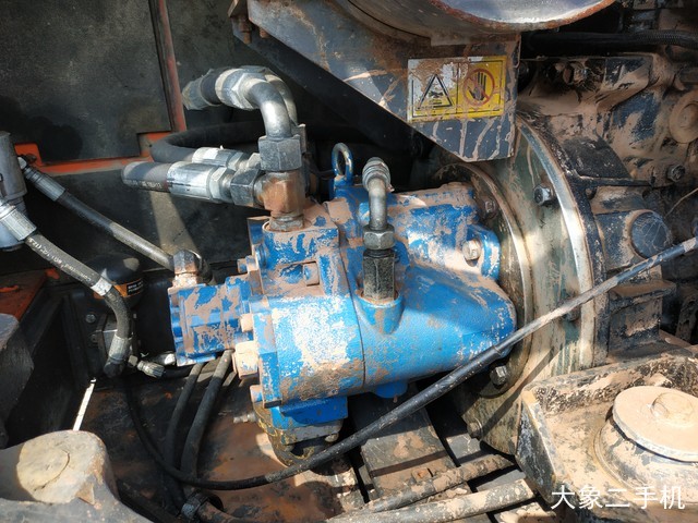 斗山 DX80 挖掘机