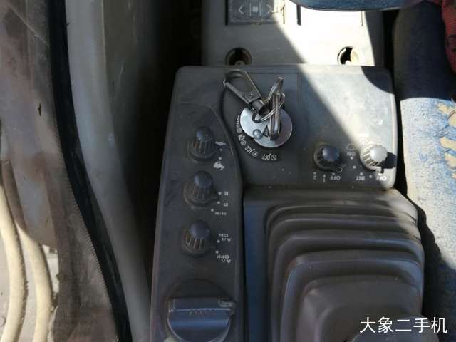 日立 ZX240-3 挖掘机