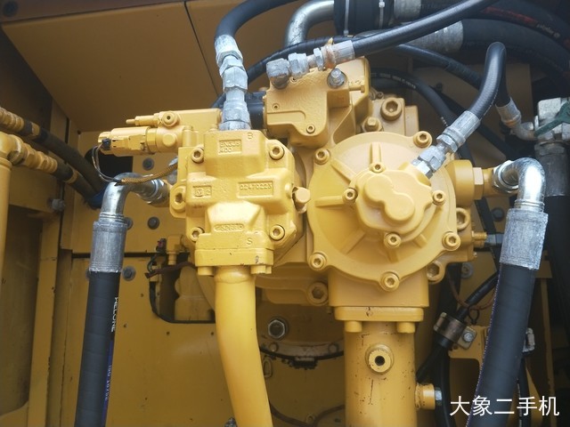 卡特彼勒 345D 挖掘机