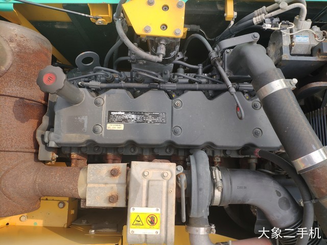 小松 PC200-8N1 挖掘机