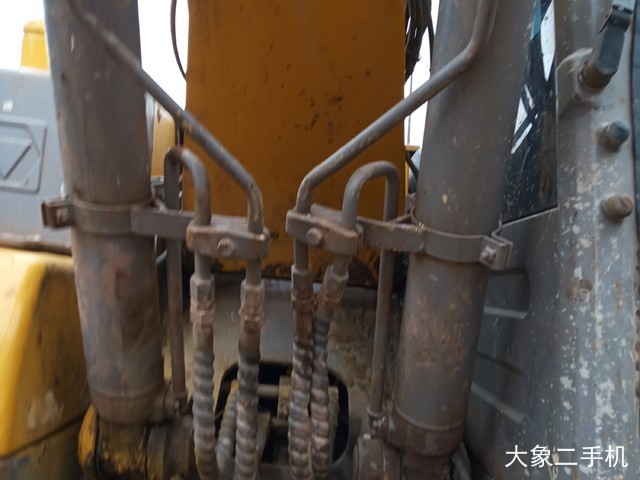 徐工 XE135B 挖掘机