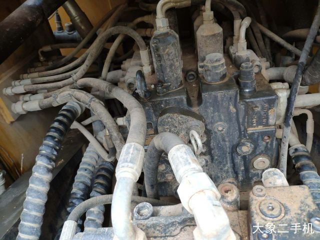 徐工 XE370C 挖掘机