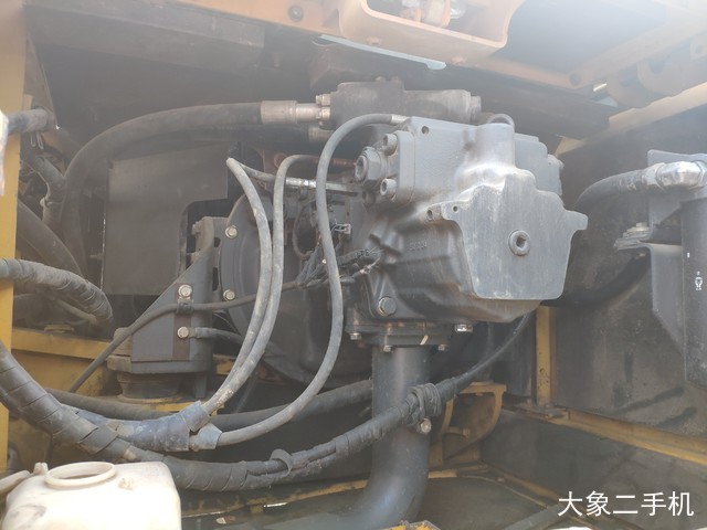 小松 PC300LC-8 挖掘机