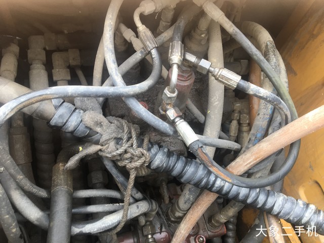 雷沃重工 FR170 挖掘机