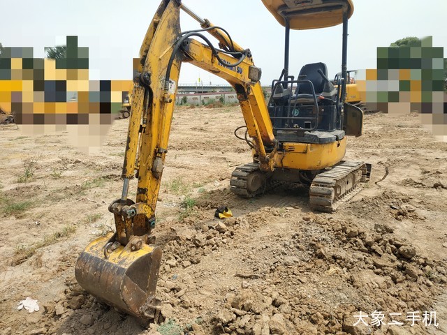 小松 PC18MR-2 挖掘机