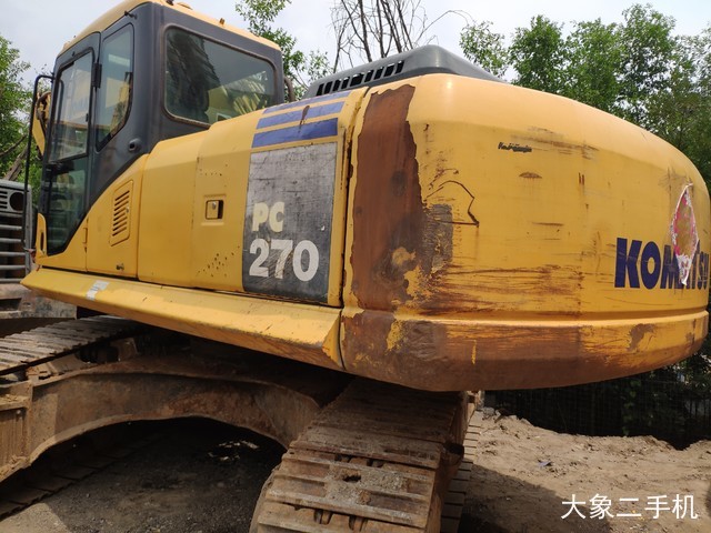 小松 PC270-7 挖掘机