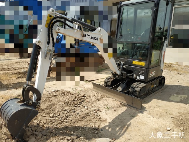 山猫 E20 挖掘机