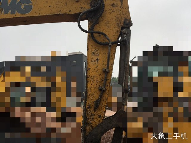 徐工 XE60 挖掘机