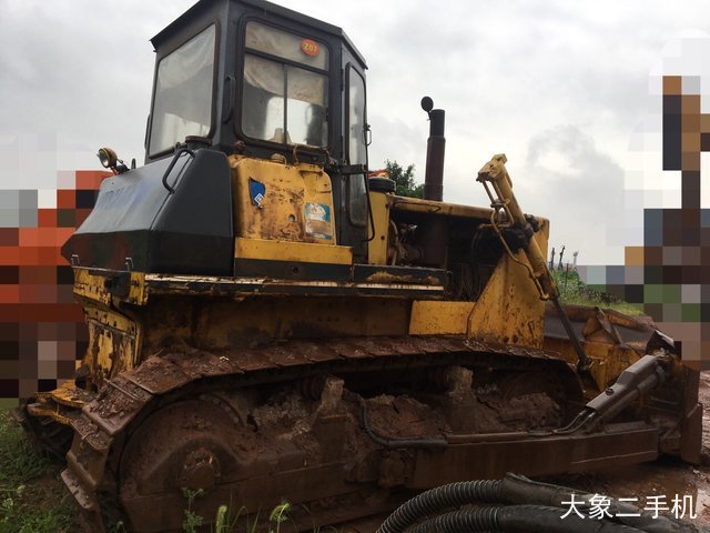 小松 D85EX-15 推土机