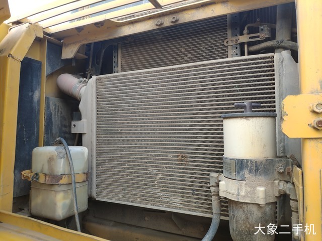 小松 PC300LC-8 挖掘机