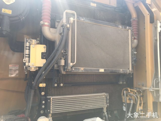 卡特彼勒 320EL 挖掘机