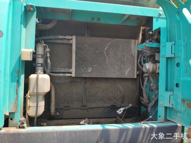 神钢 SK250-8 挖掘机