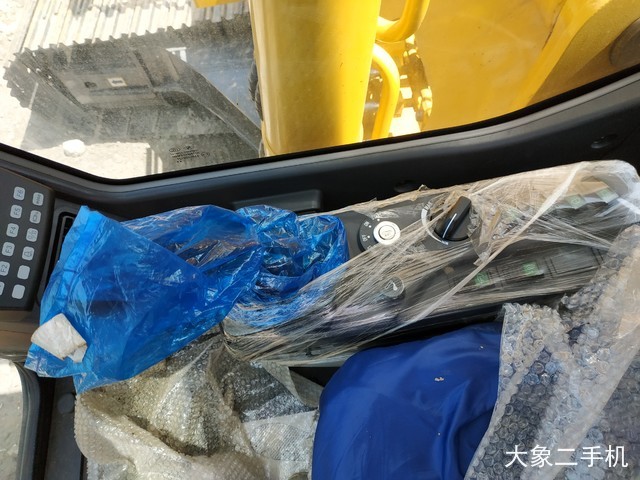 中联重科 ZE260E 挖掘机