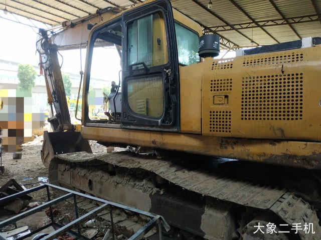 中联重科 ZE220ELC 挖掘机