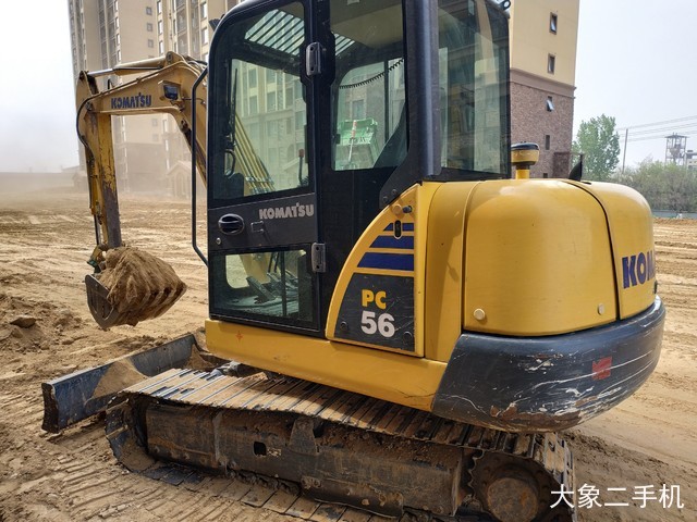小松 PC56-7 挖掘机