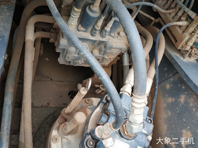 神钢 SK250-8 挖掘机