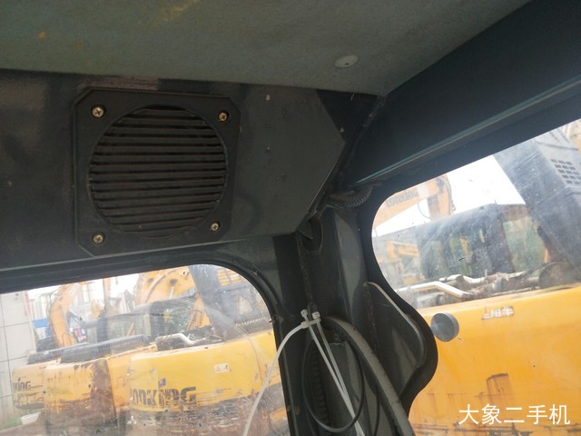 神钢 SK60-C 挖掘机