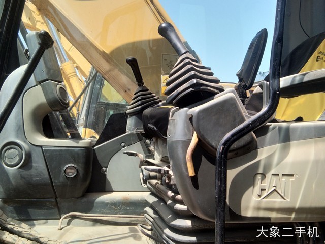 卡特彼勒 324D 挖掘机