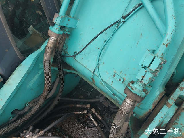 神钢 SK480LC-8 挖掘机