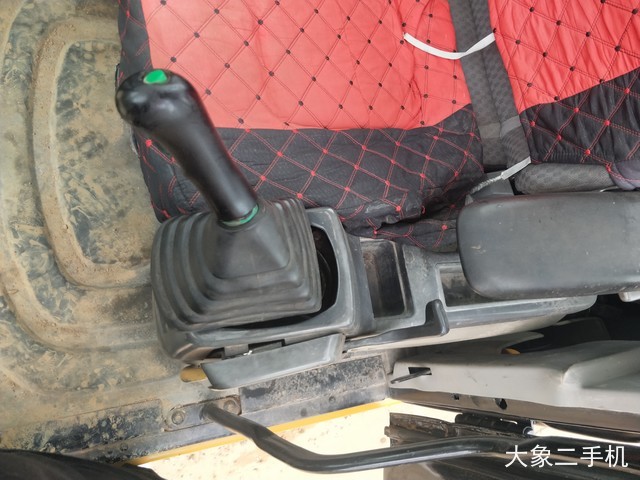 卡特彼勒 324D 挖掘机