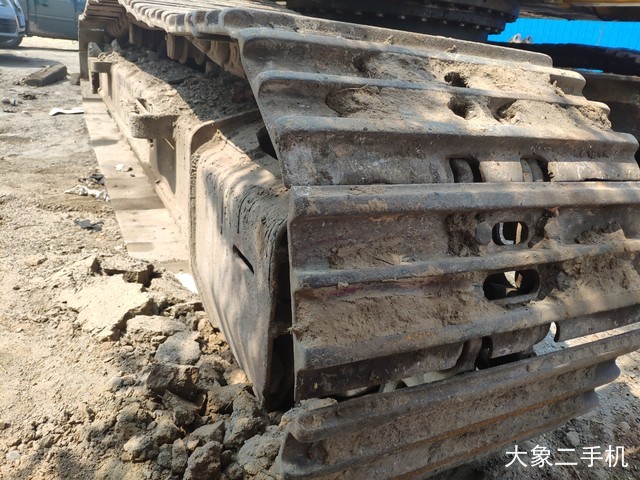 徐工 XE260C 挖掘机