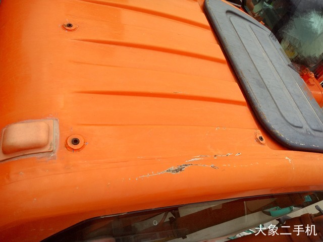 斗山 DX120 挖掘机