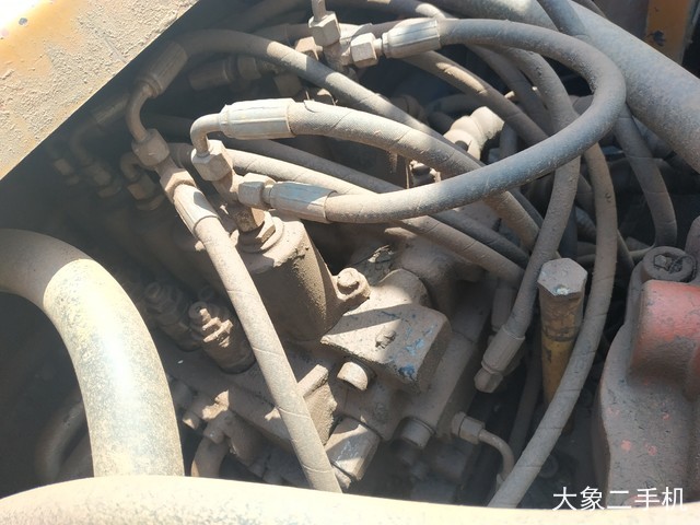 合肥振宇 ZY210 挖掘机