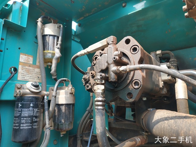 神钢 SK350LC-8 挖掘机