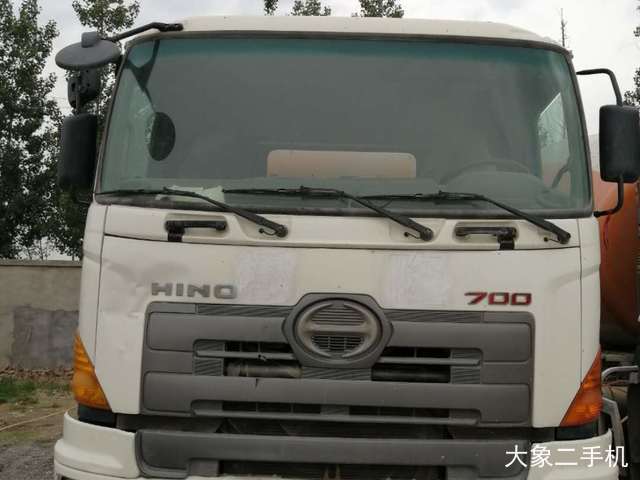 中联重科 ZLJ5256GJBGH日野 搅拌运输车