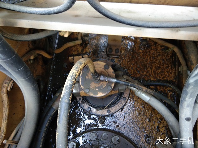 卡特彼勒 320C 挖掘机