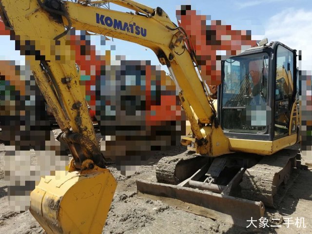 小松 PC56-7 挖掘机