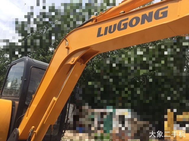 柳工 CLG906D 挖掘机
