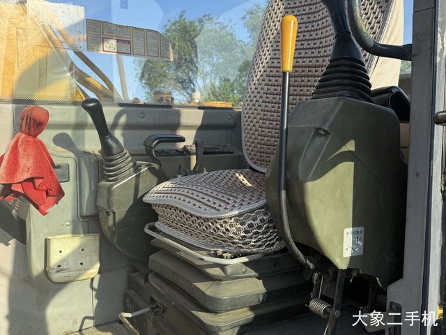 柳工 CLG908E 挖掘机