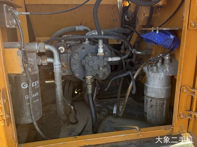 三一重工 SY135C-9 挖掘机