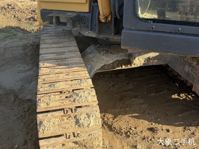 柳工 CLG908E 挖掘机