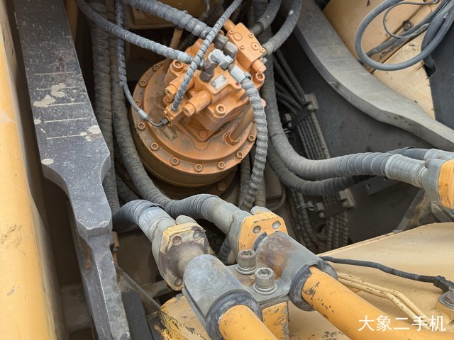 三一重工 SY365H 挖掘机