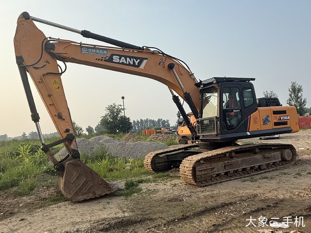 三一重工 SY245H 挖掘机