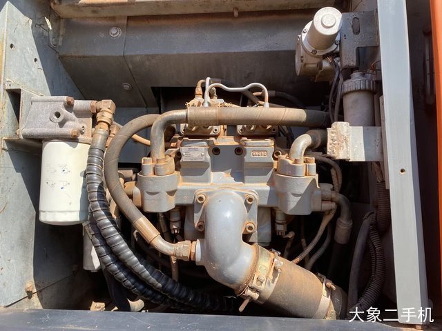日立 EX200-3 挖掘机