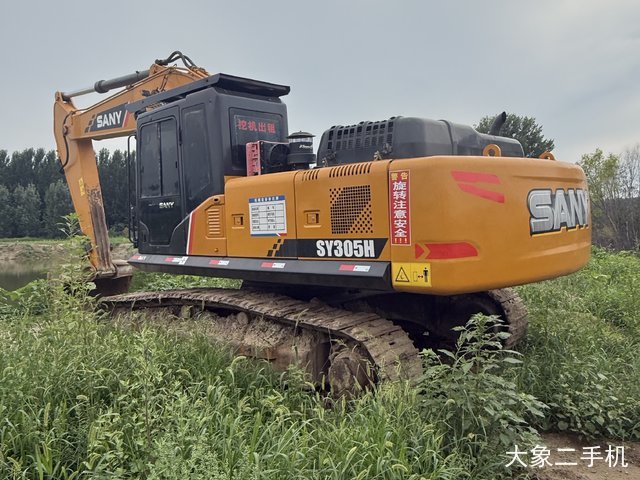 三一重工 SY305H 挖掘机