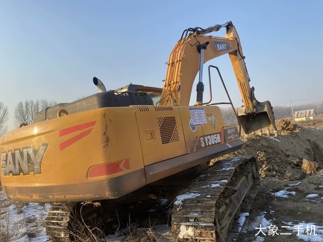 三一重工 SY305H 挖掘机