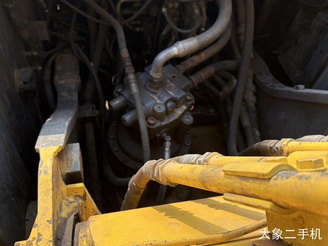 住友 SH210-5 挖掘机